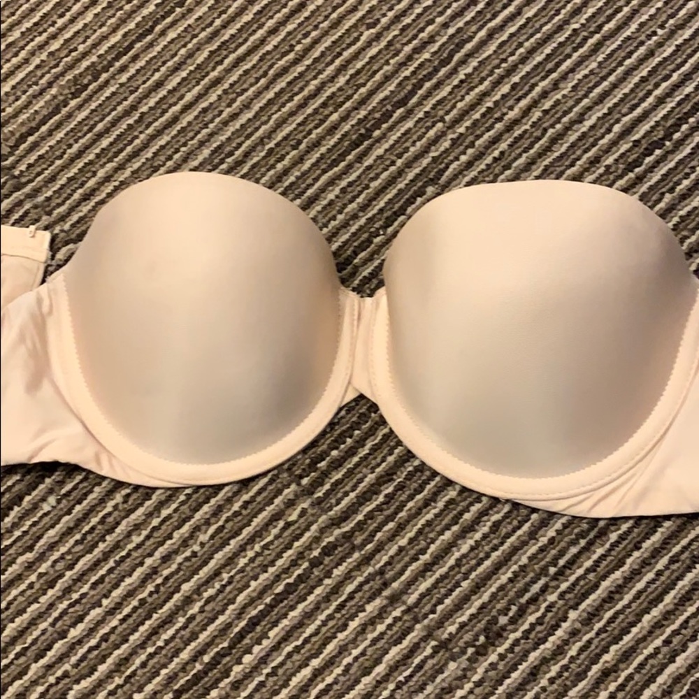 Victoria’s Secret multi-way 32C no straps